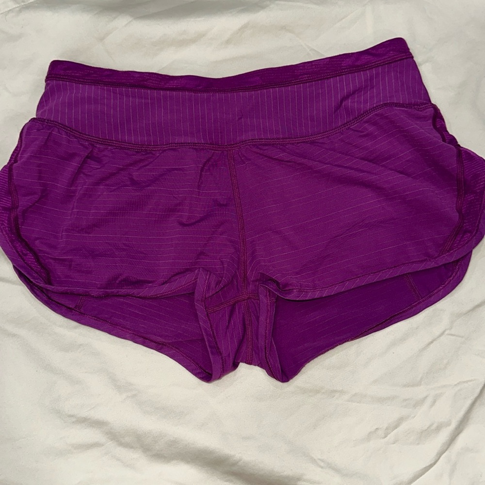 Lululemon Run For Days Short Size 6